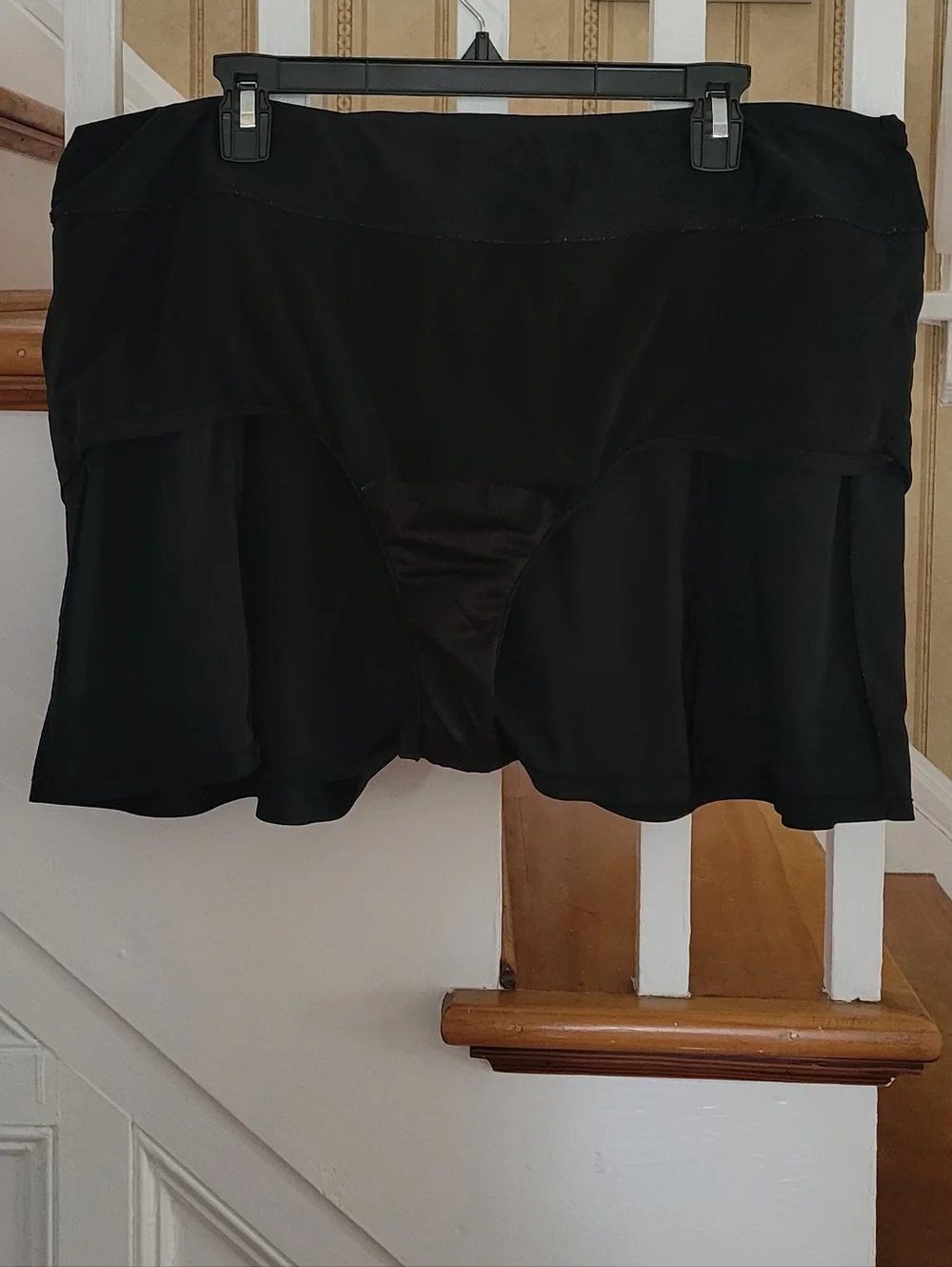 MAXINE OF HOLLYWOOD Black Swim Skirt Size 20W - Picture 3 of 6